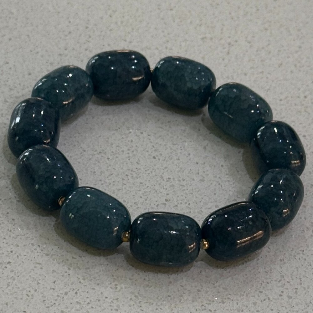 Unisex Dyed Agate Stone Stretch Bracelet - Picture 2 of 7